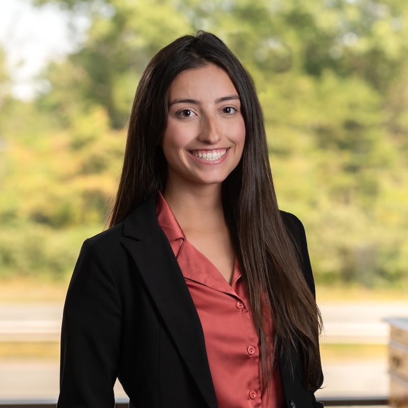 Lauren Gabriele Headshot